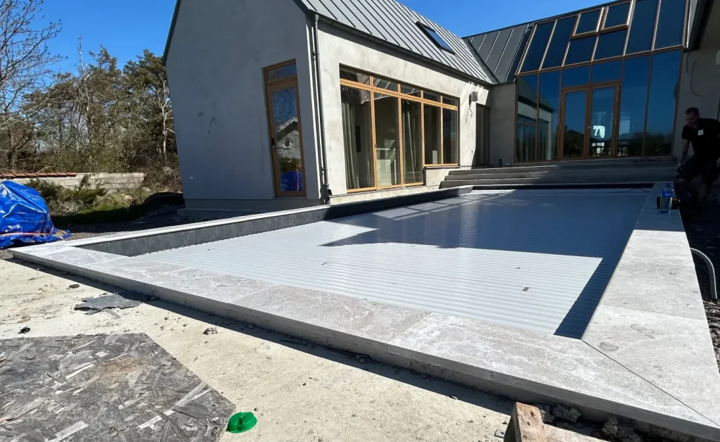 pool-1